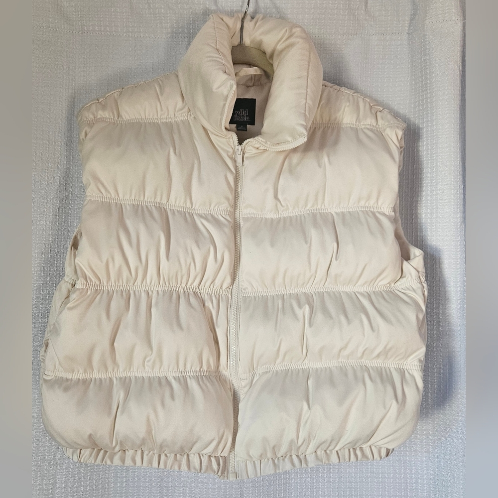 Wild Fable™ Women's Matte Cropped Puffer Vest